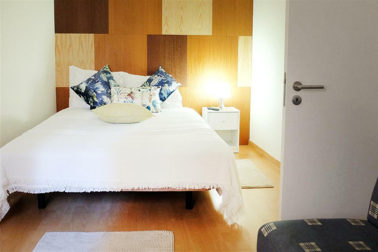 Family House Hostel Aveiro Buitenkant foto